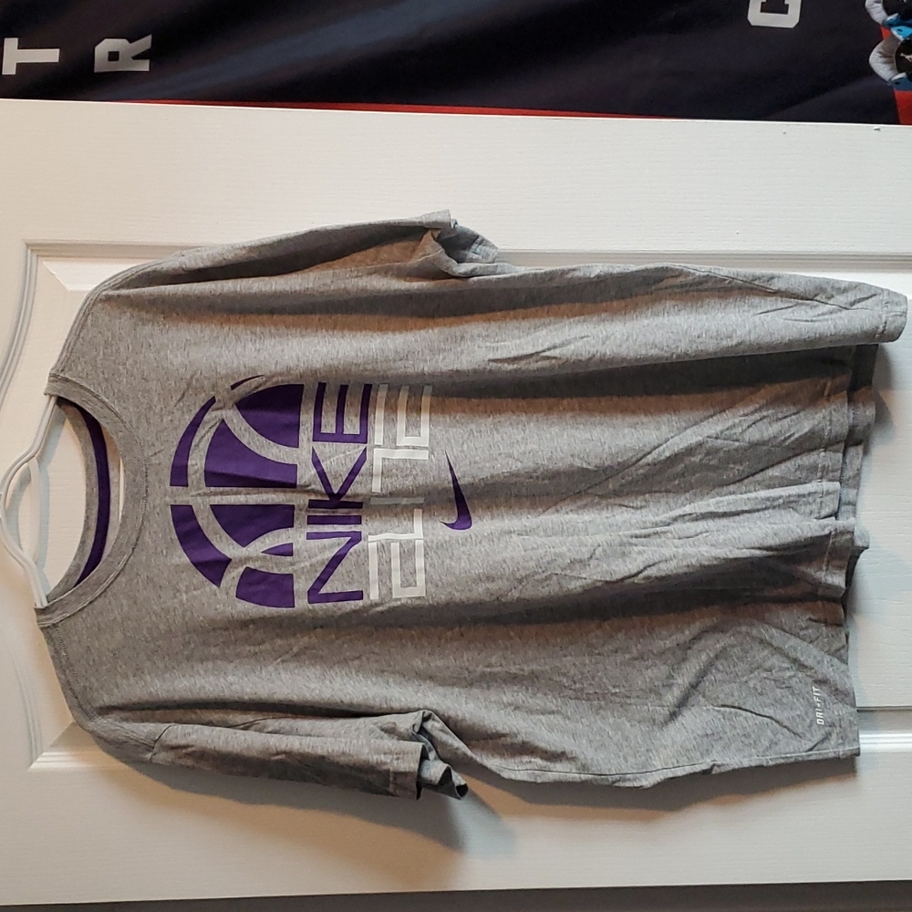 Nike Elite tee